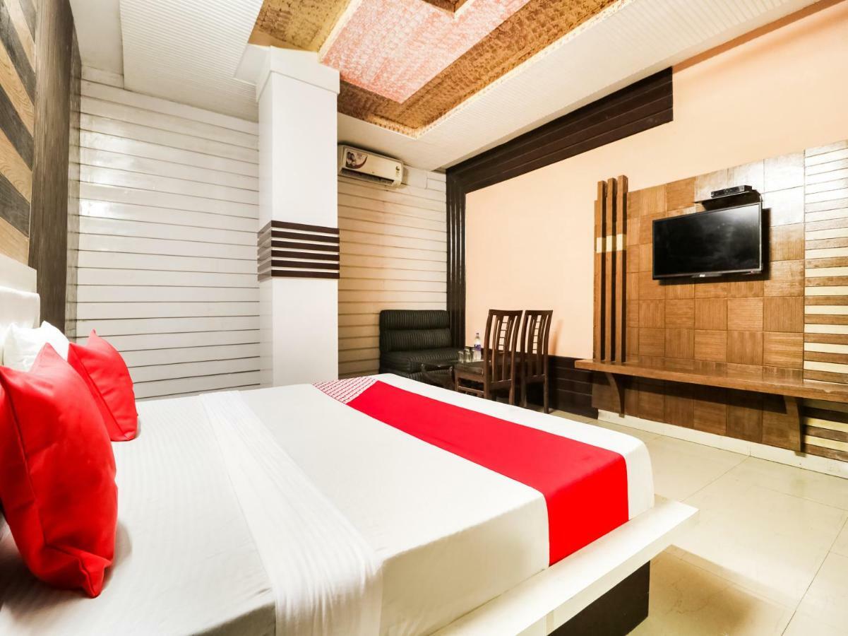 Oyo 47630 Grand Villa Moga Εξωτερικό φωτογραφία