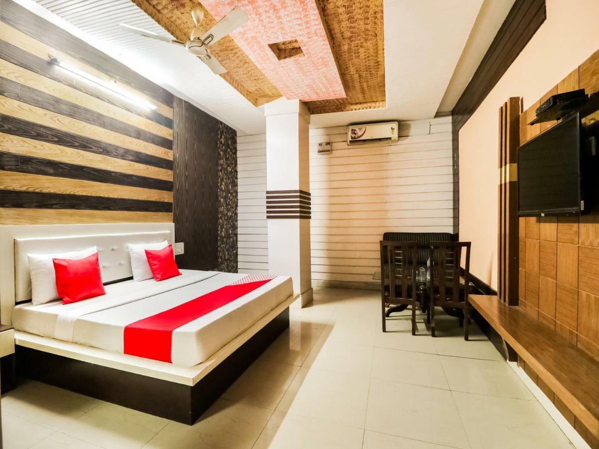 Oyo 47630 Grand Villa Moga Εξωτερικό φωτογραφία