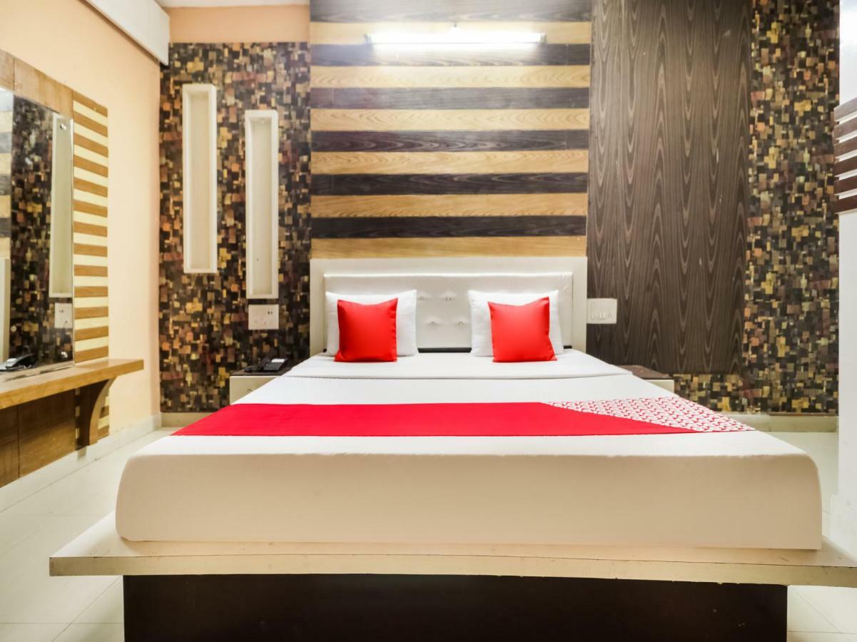 Oyo 47630 Grand Villa Moga Εξωτερικό φωτογραφία