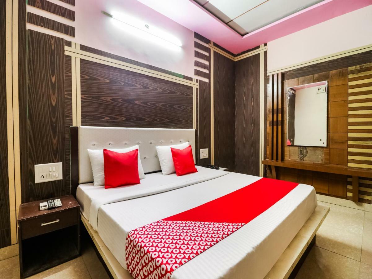 Oyo 47630 Grand Villa Moga Εξωτερικό φωτογραφία