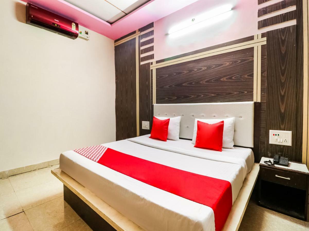 Oyo 47630 Grand Villa Moga Εξωτερικό φωτογραφία